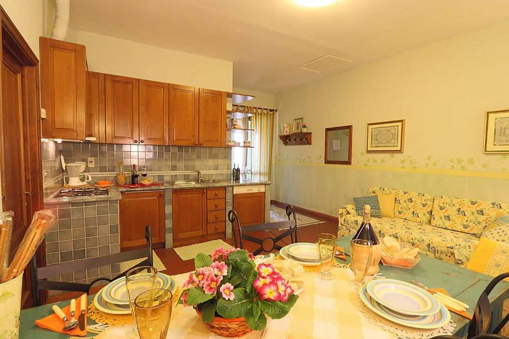 Casa Vacanze Casa Italia Лампореккьо Экстерьер фото